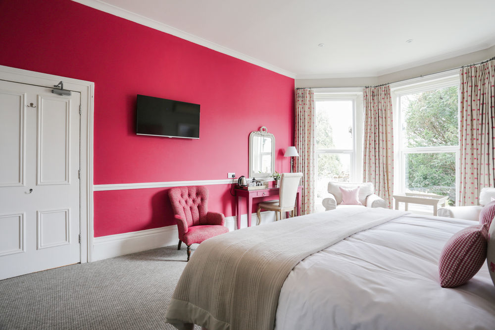 באת' Leighton House - Boutique Guesthouse מראה חיצוני תמונה A bedroom at The Old Swan
